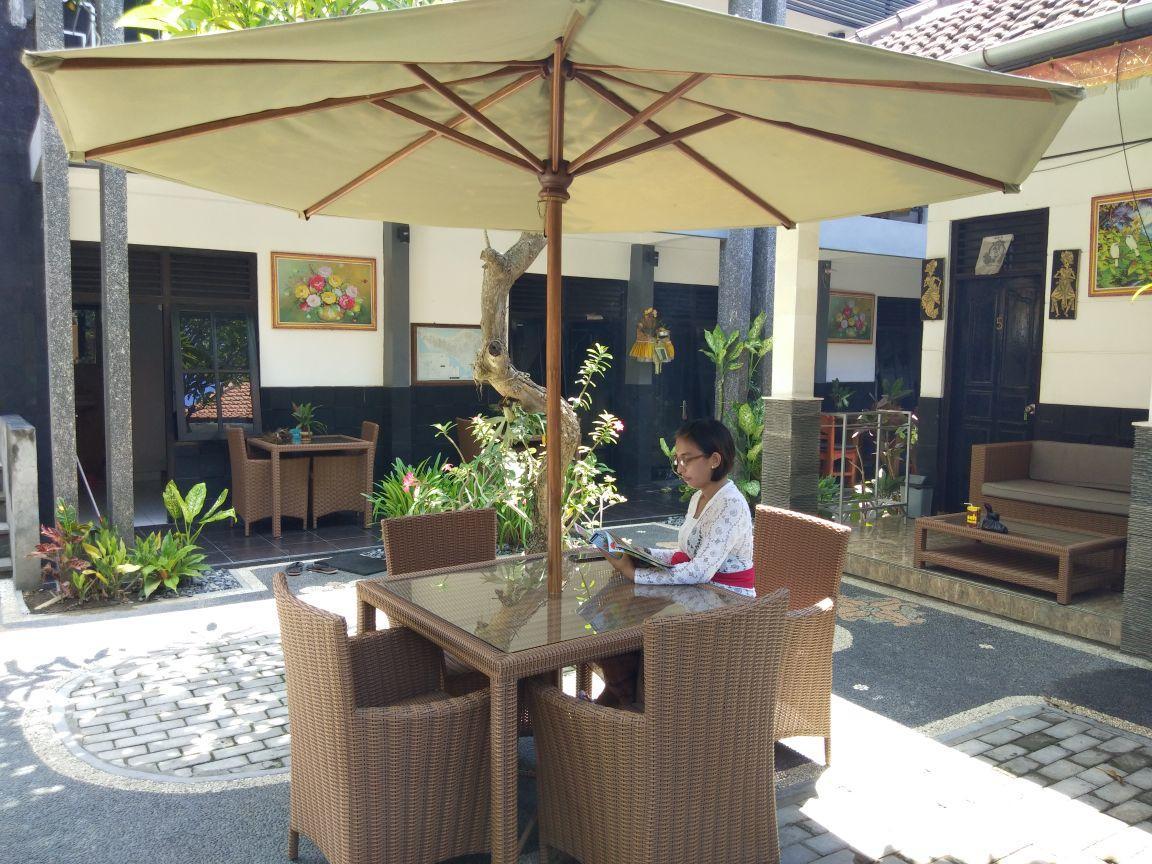 Tirta Yoga Inn Padangbai  Bagian luar foto
